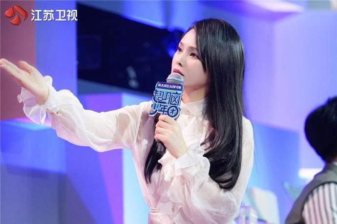 少年们|《超脑少年团》抵达“逆行力之星” 选手互放“狠话”火药味足