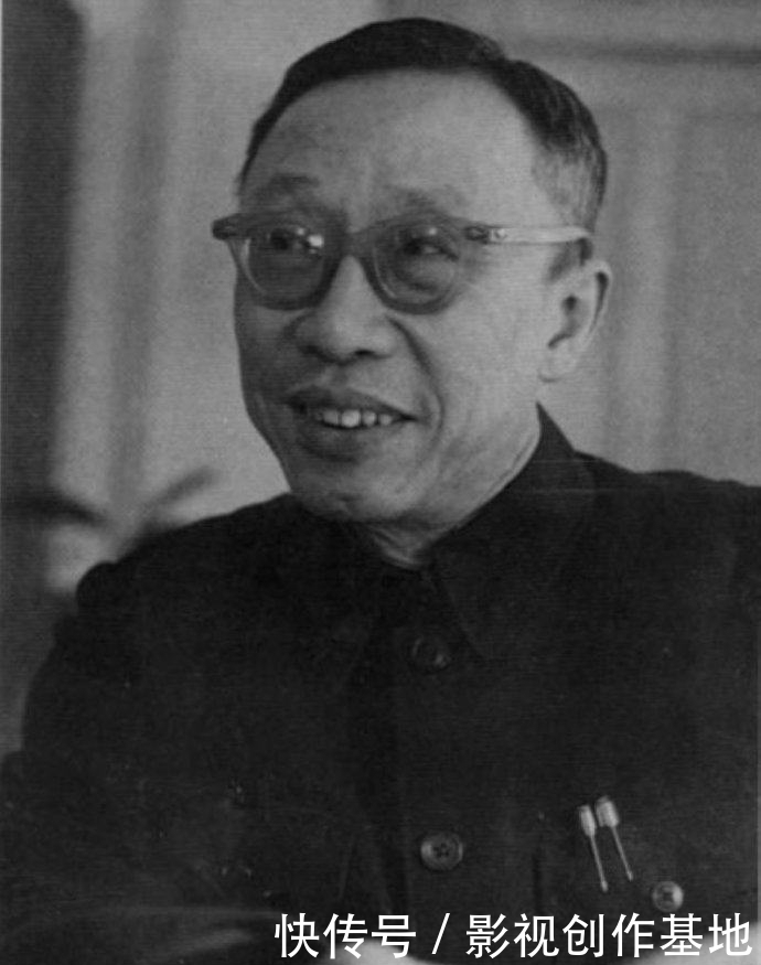 溥仪的骨灰|溥仪去世时,清朝已经灭亡50多年了,为何溥仪还能葬进皇陵呢?