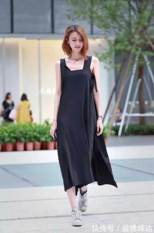 辣妈|小姐姐清新时尚的连衣裙搭配，美观大方显女神般的气质