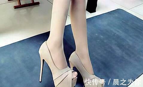 时尚 -洋溢着青春的尖头高跟鞋,展现出性感迷人的气息,让人十分喜欢!