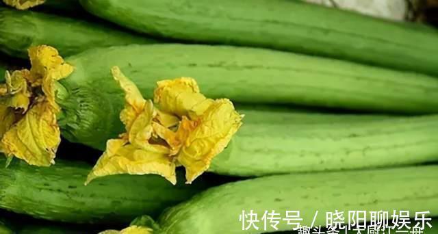江一舟|炒丝瓜时,先放油就错了,教你饭店做法,丝瓜滑嫩不出水不发黄