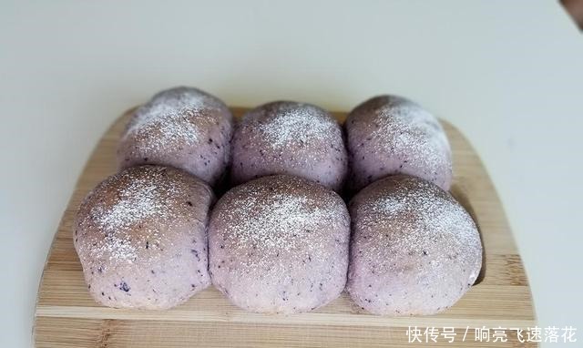 家里|孩子想吃面包,不出去买,他们可以在家里做,美味无添加,更健康