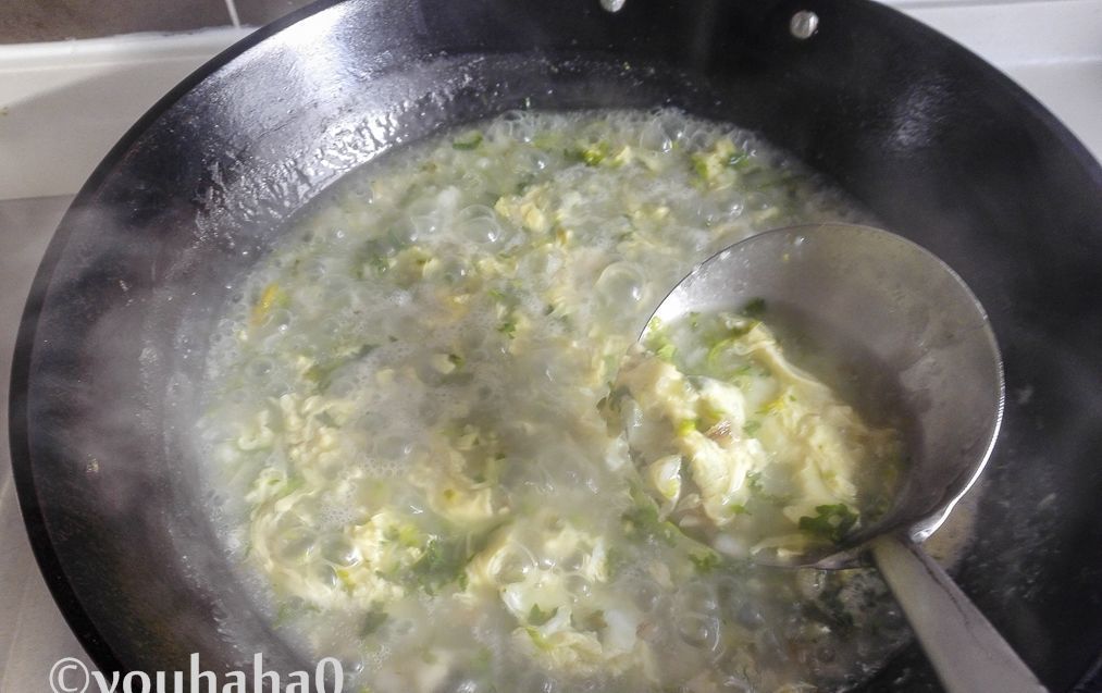 开工后,早餐就爱一碗疙瘩汤,不管贵贱都要吃,荠菜味的特鲜