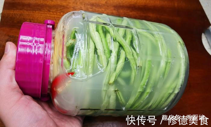 婆婆|婆婆腌了30年酸豆角,做法传遍十里八乡,3天就能吃,放1年不会坏