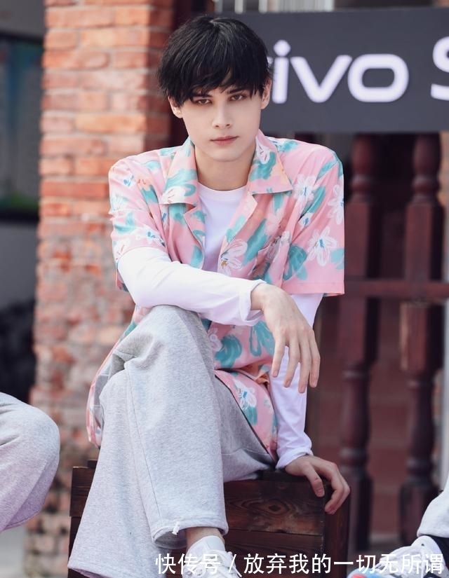 快樂大本營|選秀結束兩個月,INTO1 活動少得可憐,未出道的利路修成最大贏家