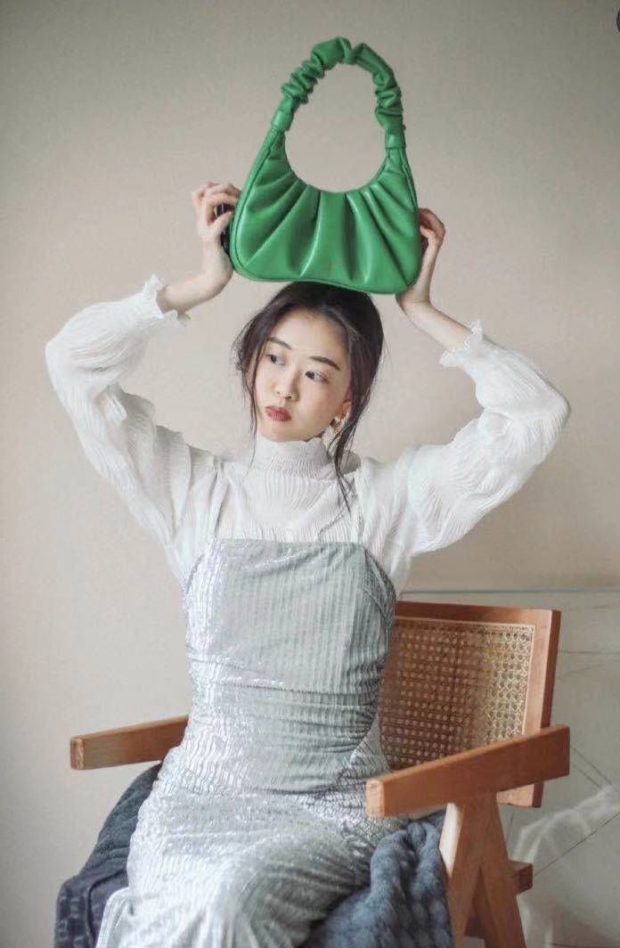 温柔系女神的精致感穿搭