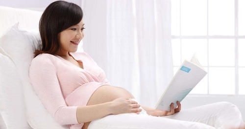 孕晚期|孕妈睡觉时的三种不适感觉,可能是胎儿异常发出的“警告”,速查