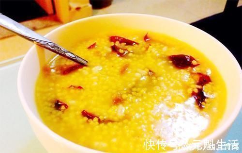 色氨酸|每天一碗小米粥,能长寿吗?老中医:别不信,这四种人最好天天喝