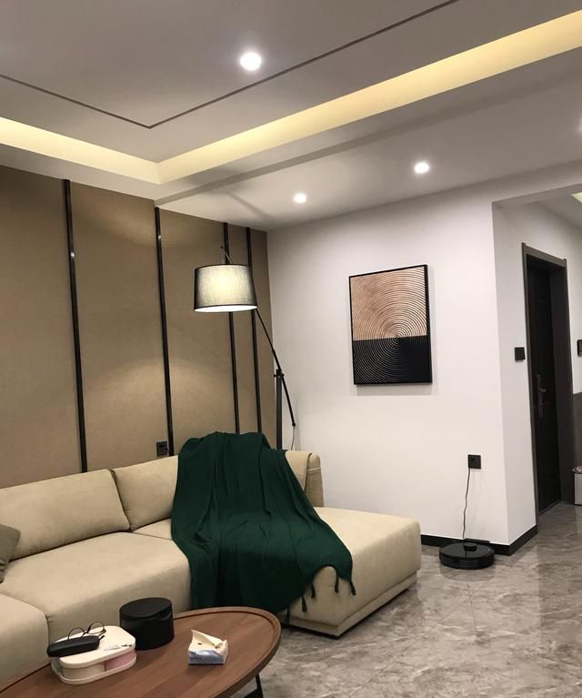 背景墙|新房装修完工,人造大理石的电视背景墙超奢华,朋友来了都被迷住