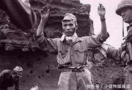举手|日军战败就切腹？来看看他们举手投降的老照片：这才是真实的历史