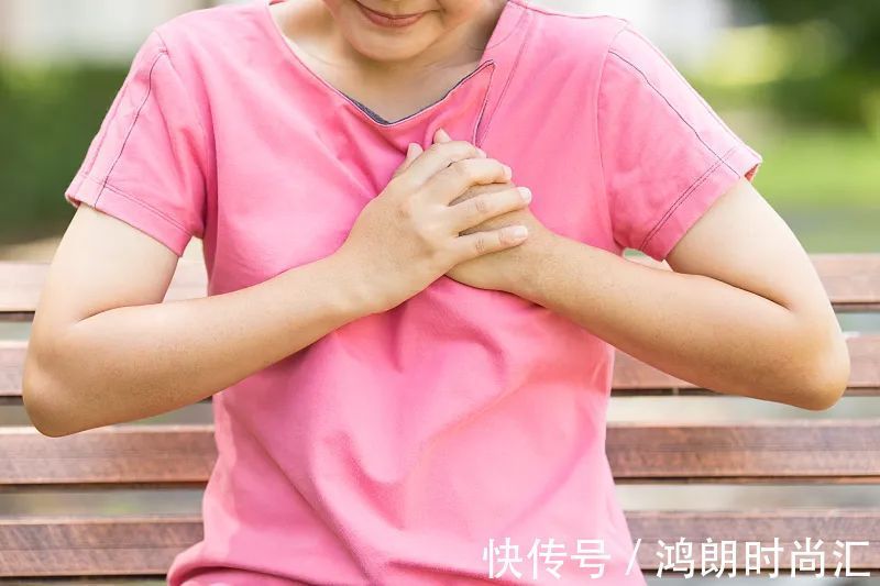 胆固醇|血液粘稠，常喝二水，多吃三蔬，学会三个动作，血管通畅人长寿！