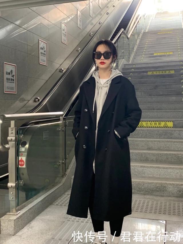 经典|初冬和大衣太配了,经典造型不会错,这么穿远离撞衫尴尬