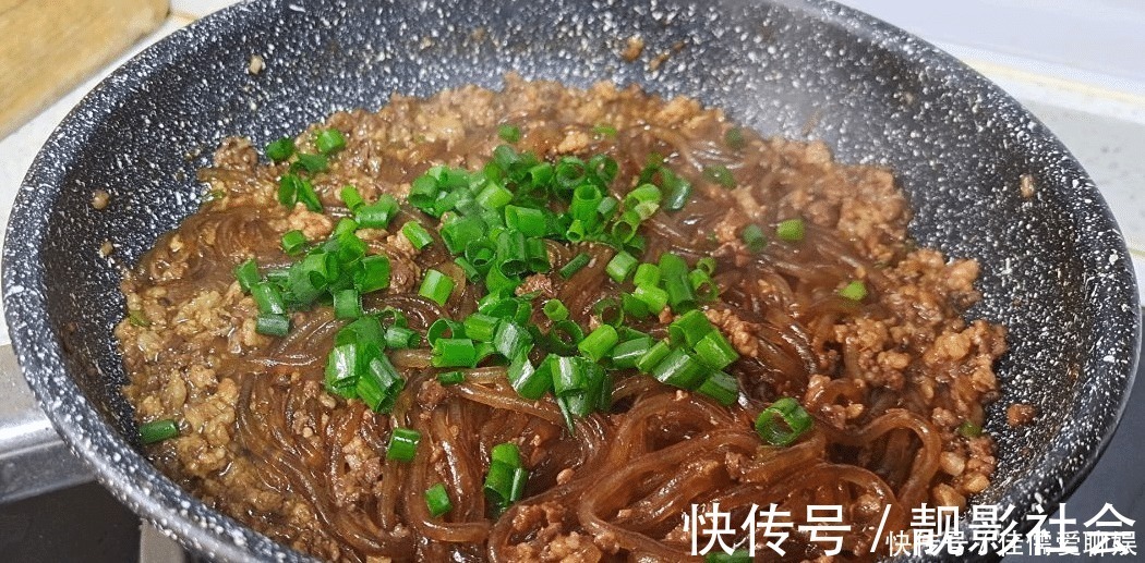粉条|炒粉条,焯水后别直接下锅!多做一步,根根分明,爽滑入味不粘锅