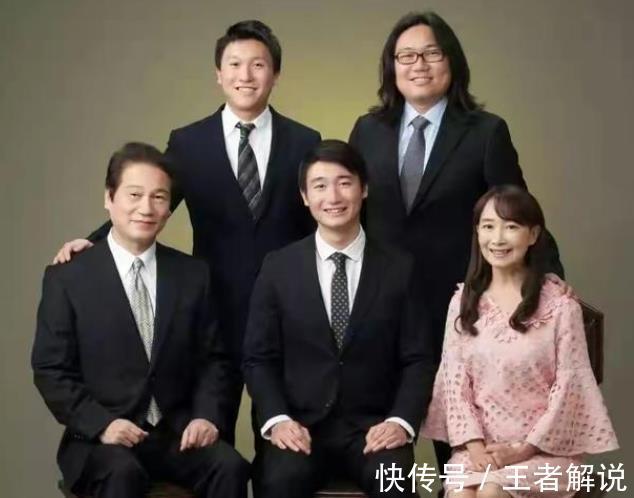 孩子们|普通家庭也能培养出学霸,父母要狠抓孩子小学时期的陪伴教育