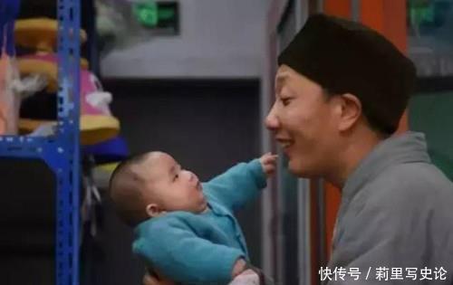 花和尚|“花和尚”8年多了30个孩子,被赶出寺庙,无奈解释:我日行一善