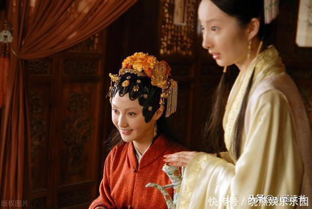 王熙凤#红楼梦:王熙凤为何会得血山崩?你看看她晚上都干了啥?