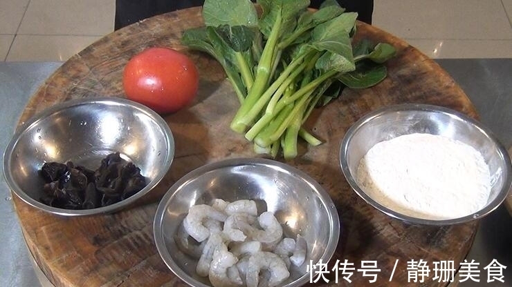 口味|秋天最受欢迎的一道汤：酸辣疙瘩汤，酸爽开胃，口味丰富