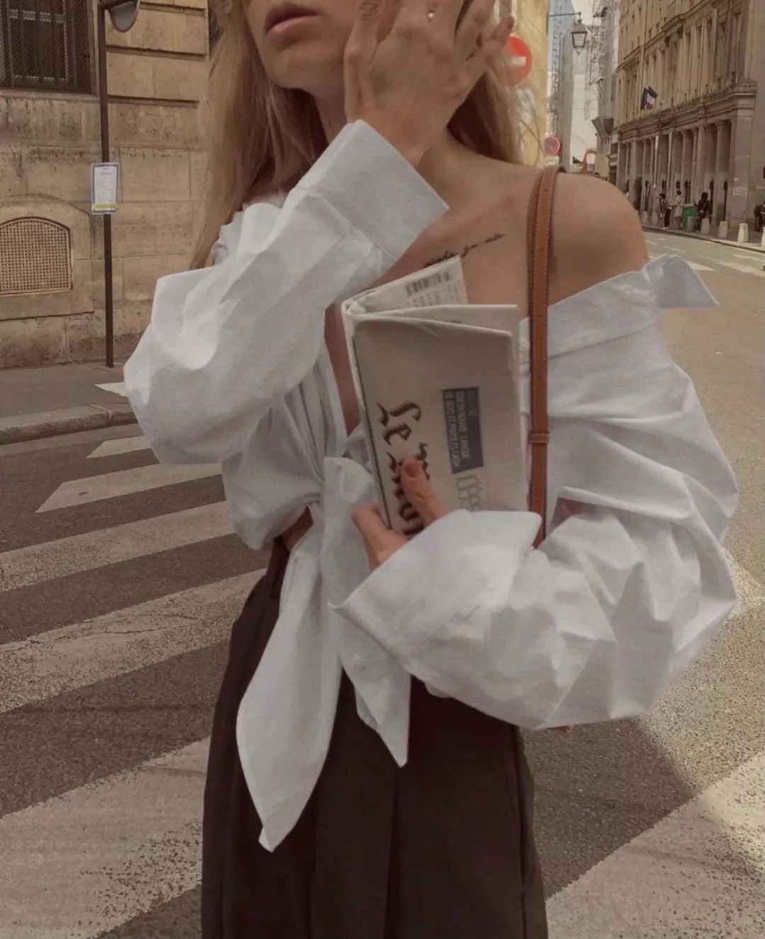 法式|法式上衣+高腰下装，今年夏天必火的组合