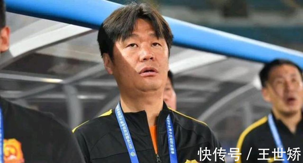 足协|知恩图报!野牛洛国富携归化已明确表态,李霄鹏迎来最强阵容