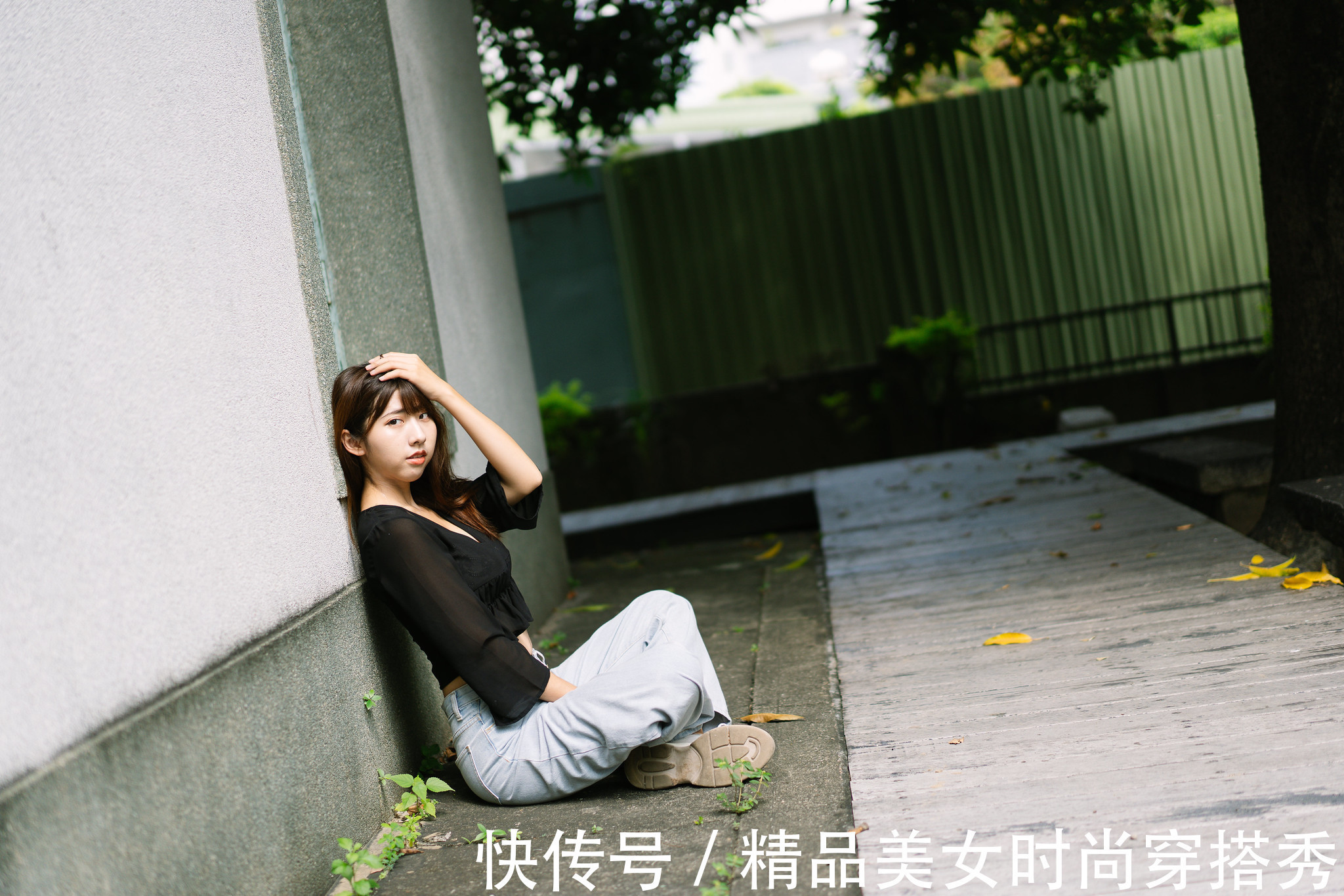 穿搭|时髦的极简风穿搭，简约又很女人味