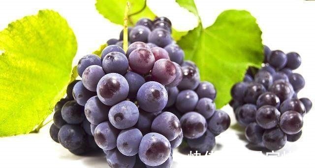 糖尿病人|葡萄干和“它”一起泡，每天喝一杯，祛湿排毒，肝脏也越来越健康