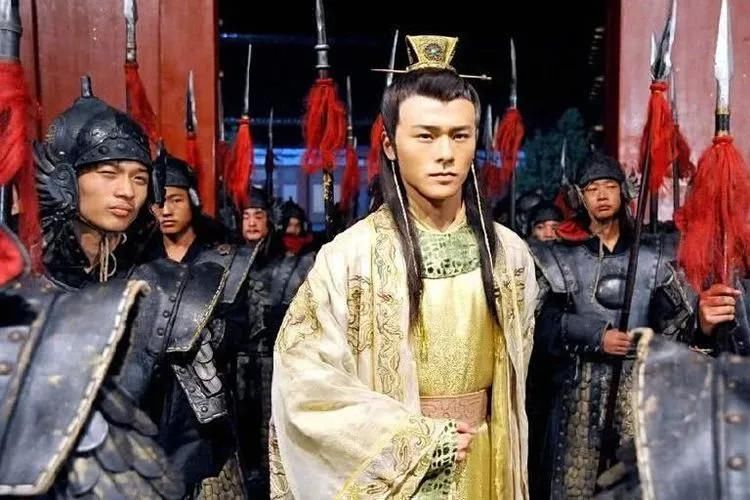 隐藏|明朝史上争议颇多的一位皇帝,被丑化的背后隐藏了一个怎样的明君