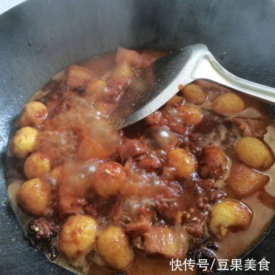 五花肉|可口好上手的鹌鹑蛋版红烧肉，再也不担心吃不上饭了