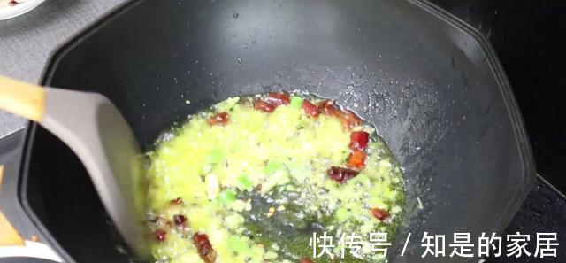 神经细胞|爆炒鱿鱼正确做法,炒之前多加一步,好吃还不腥,饭店都这样做