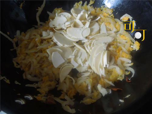 年夜饭有这道菜,清爽开胃又解腻,比鸡鸭鱼肉更受欢迎