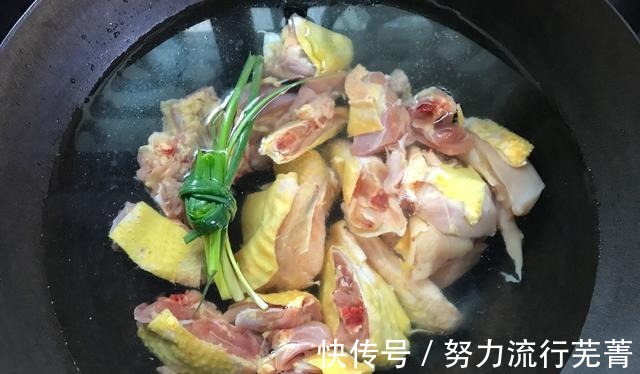 花胶|冬天寒冷干燥,女人要多喝这汤,营养滋润,胶质满满又驱寒!