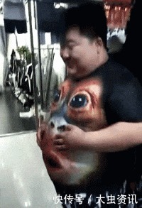 隐身|“终于知道迷彩服的重要性了,进山就隐身!”背包怎么飘了?哈哈哈