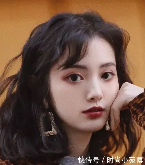 气质 女人的“短烫发”有多迷人,瞧这5款就知道了,气质减龄学着点