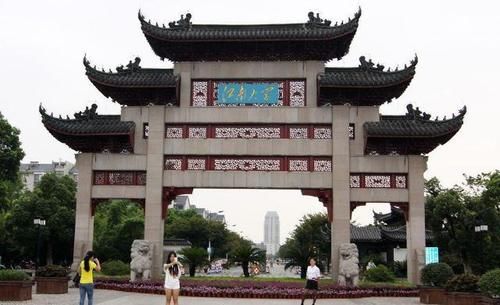 10295是哪个学校代码？江南大学为什么值得报考？