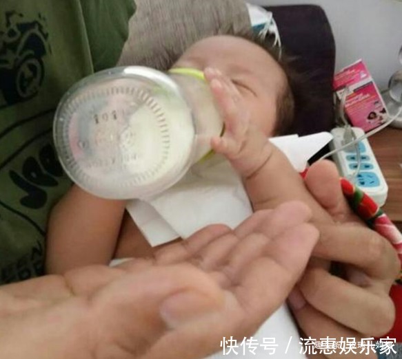 奶瓶|有种“偷懒”叫开水烫奶瓶,方便了大人,“坑”了孩子