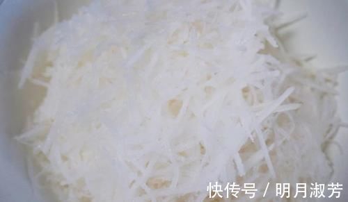 烙饼|烙饼要暄软,用对水是关键,学会这窍门,烙出来的饼凉了也特别软