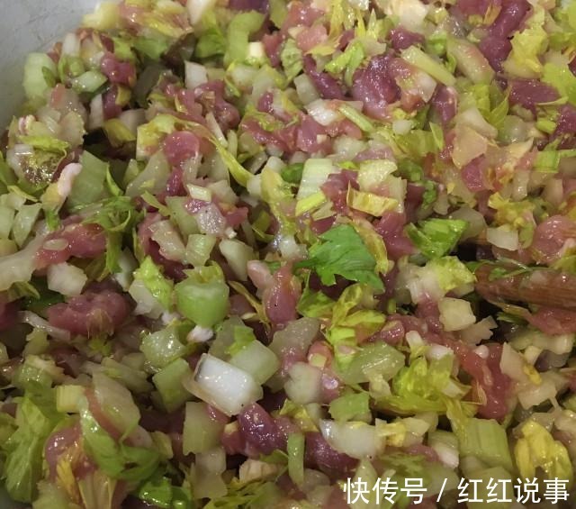 rling|肉末芹菜豆皮锅贴！