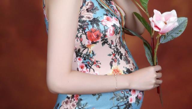 暖手袋|怀孕时,这4种行为非常容易伤到宝宝,天气再冷,孕妈也要忍住哦