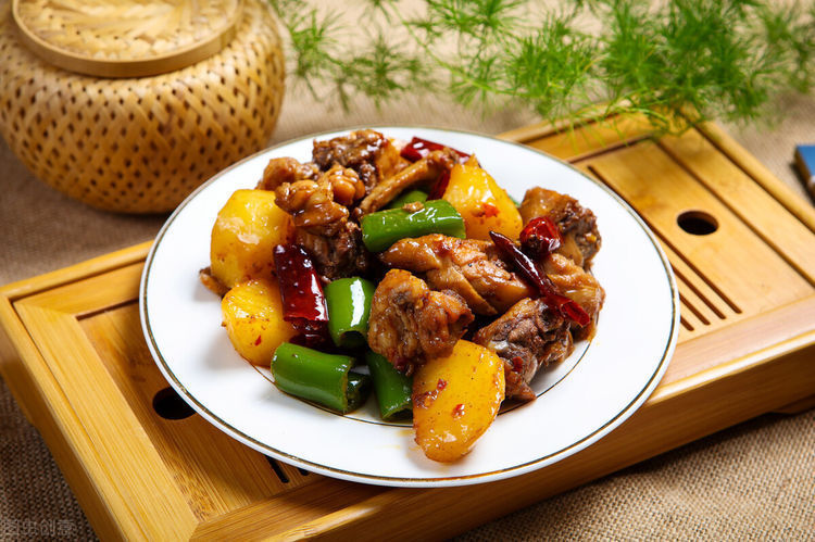 带鱼|分享8道适合秋天吃的菜,顺应时节贴秋膘,营养又美味,平安入秋