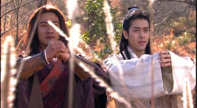 张三丰&倚天中,此人是唯一精通九阴九阳的高手,武功吊打张无忌,远胜张三丰