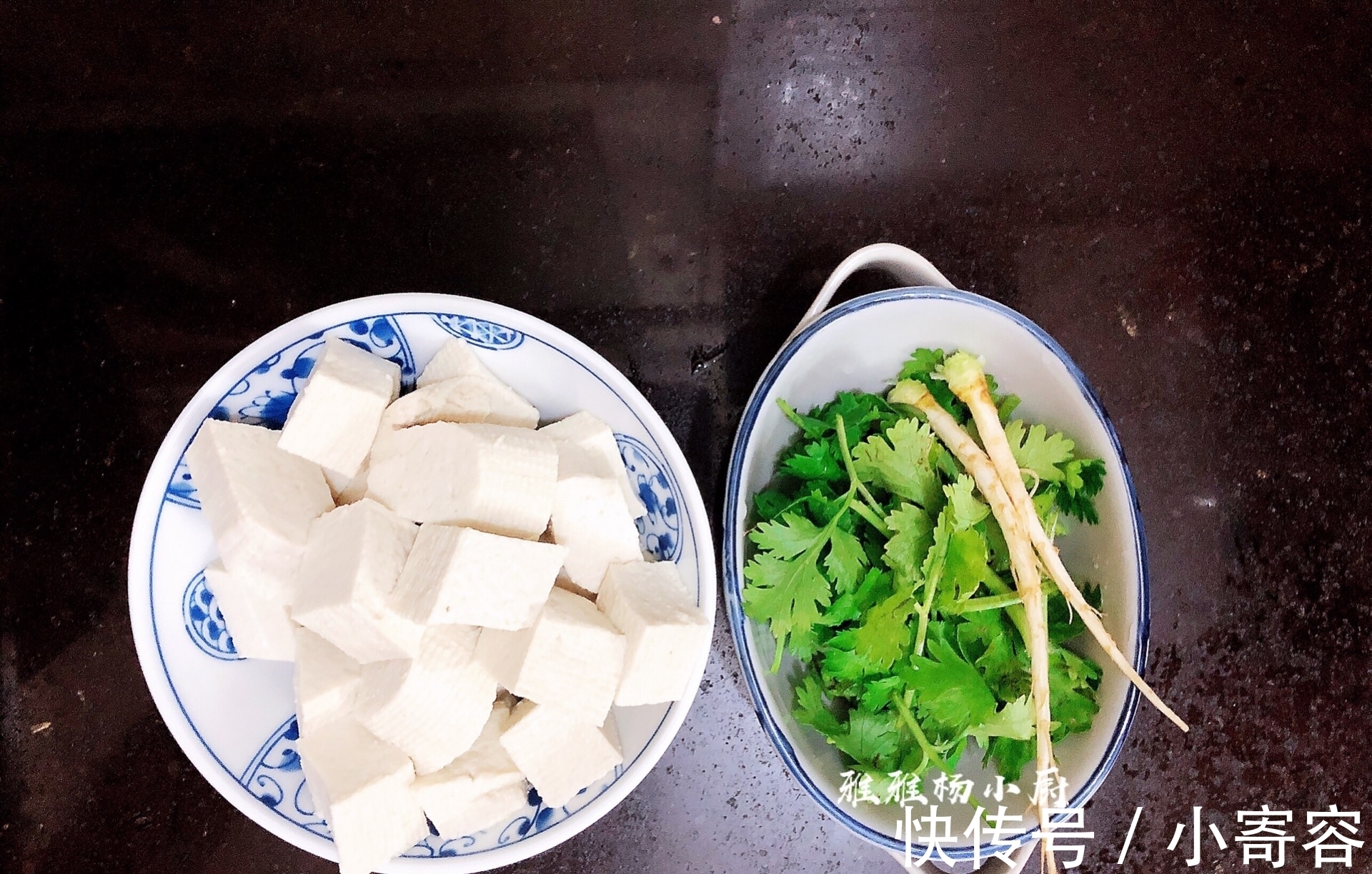 生滚汤|炖鲫鱼汤,别只加水炖,多加一个它,鱼汤奶白,好喝无腥味