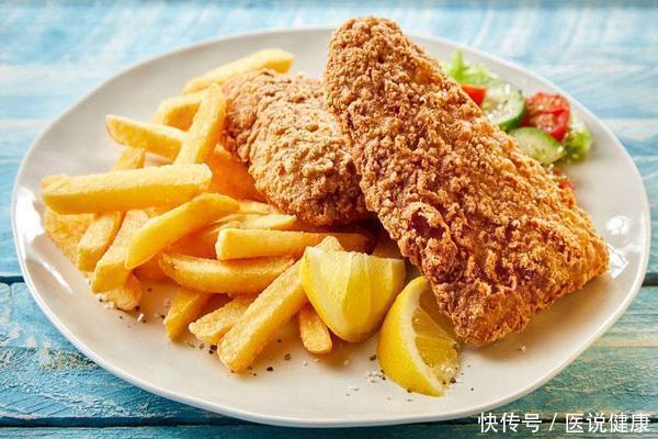 血糖值|血糖高是“吃”出来的?医生忠告:远离糖尿病,4种食物别贪嘴