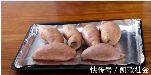 爱吃烤红薯的快收藏,这是烤箱版烤红薯的做法,香甜流糖汁