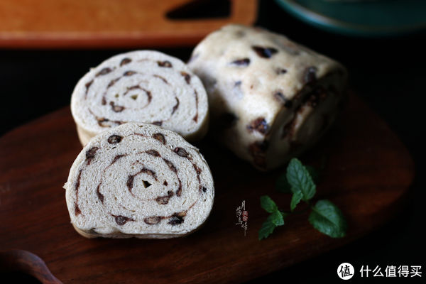 红豆别做豆沙了，加点面粉一卷一蒸，1周早餐搞定，好吃省事儿