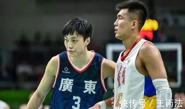 易建联|胡明轩步郭艾伦易建联后尘!球迷“群起而攻之”的背后,喜忧参半