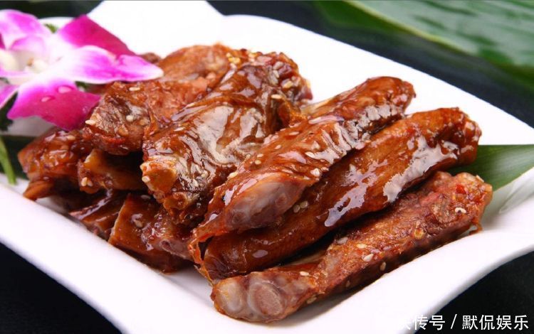 好吃|鸭翅6种最好吃的家庭做法,简单美味又解馋,看看你爱吃哪种?