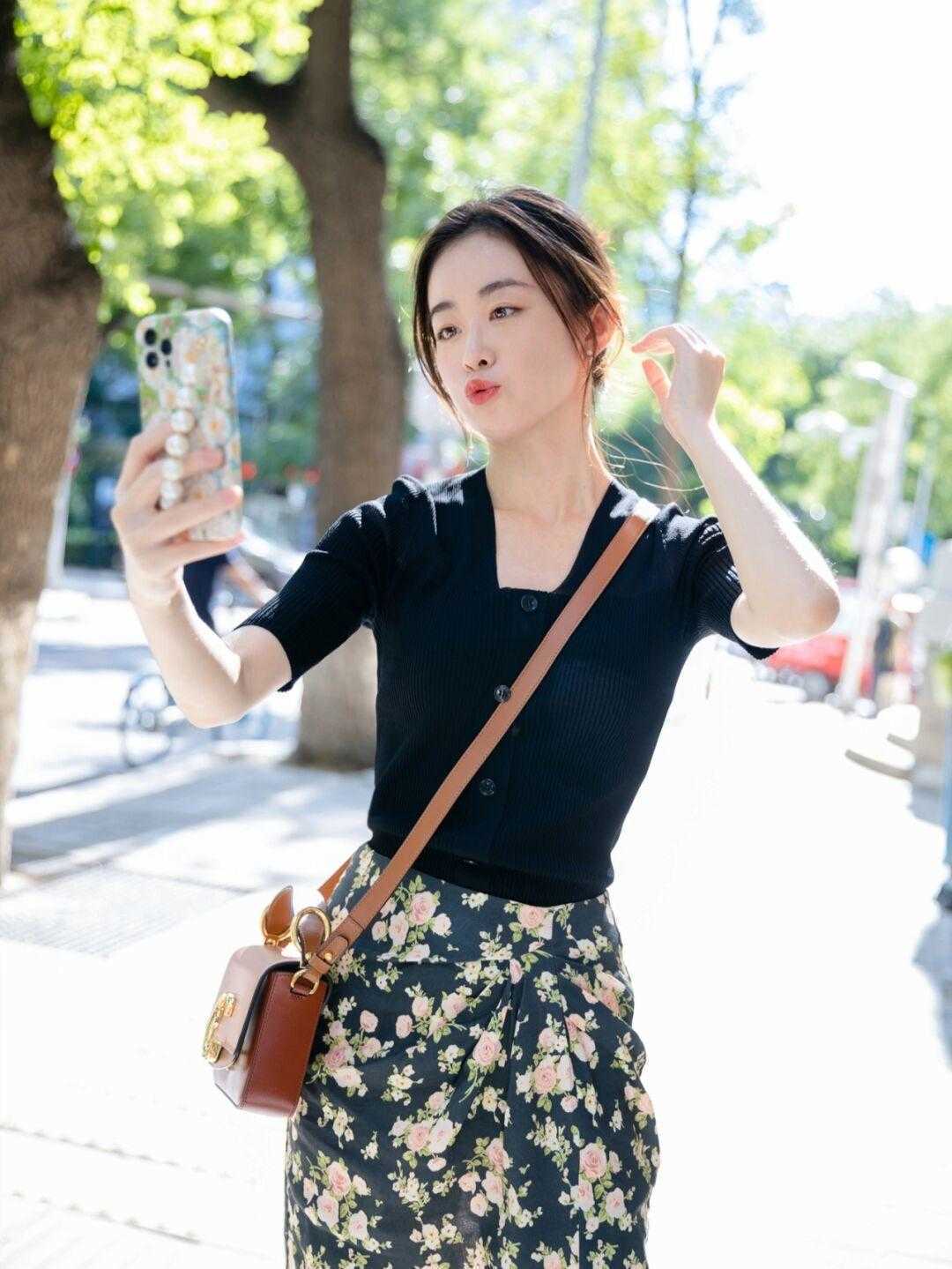 时尚博主|秋天穿衣几个显瘦的小技巧?微胖女孩看过来,全是实用性强的