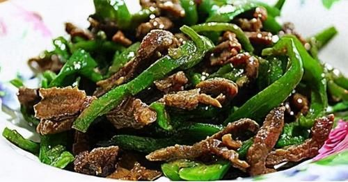 春天来了，不妨多吃三食物，减肥瘦身，让你悄悄瘦成小蛮腰