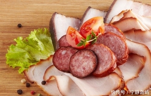 伤肝|45岁后,少吃4种伤肝食物,多吃3种养肝食物,身体更健康