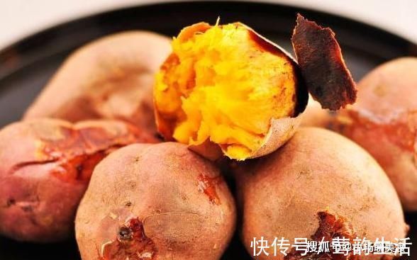 一滴水|别再买街头烤红薯了,用电饭锅就能做,不加一滴水,香甜不黑手