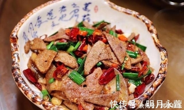 甘油三酯高|甘油三酯偏高，3种食物需“忌口”，若你爱吃，血管或加速变堵